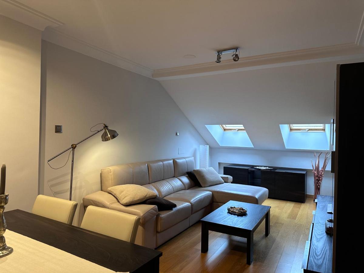 Apartamento Gran Via - Parking Gratis Salamanca Esterno foto