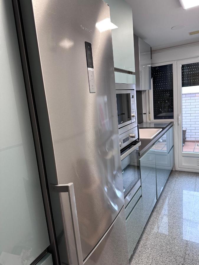 Apartamento Gran Via - Parking Gratis Salamanca Esterno foto