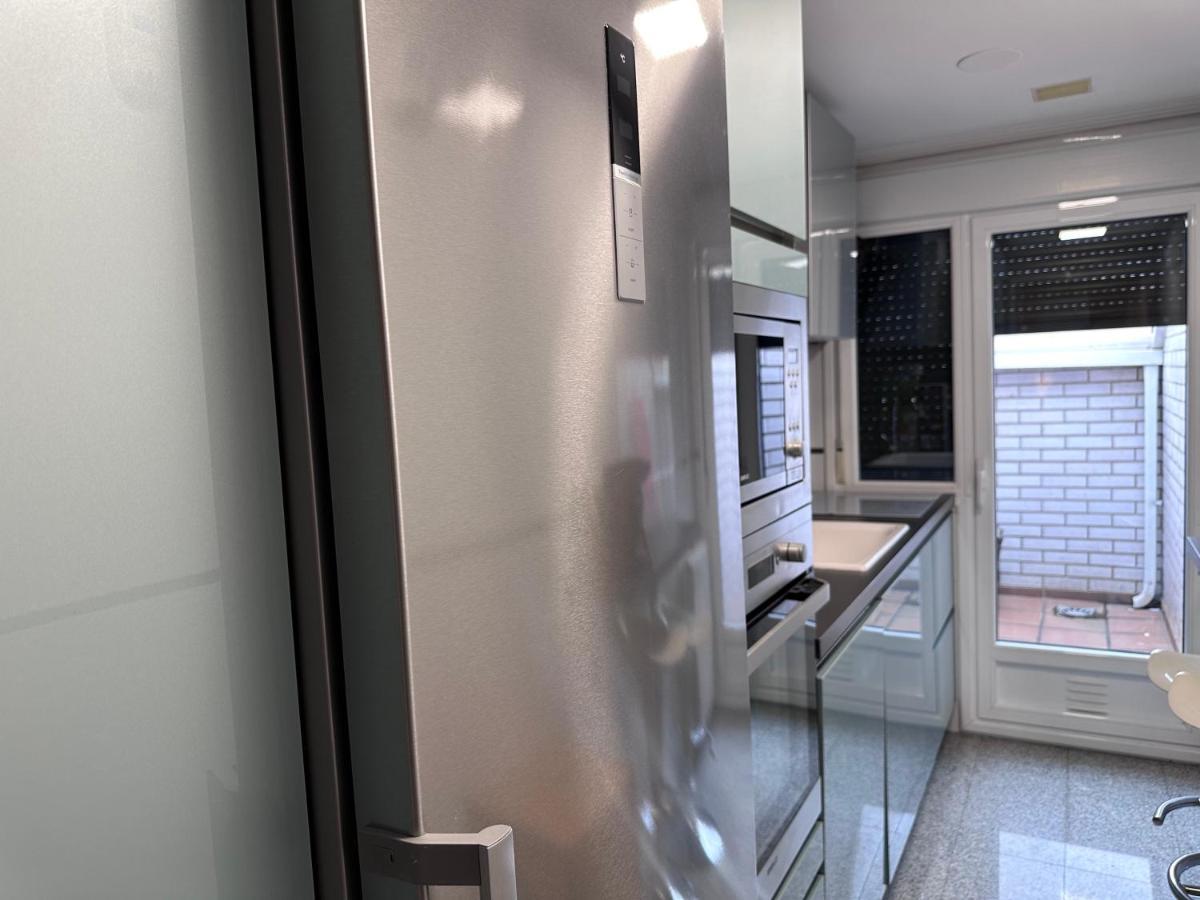 Apartamento Gran Via - Parking Gratis Salamanca Esterno foto